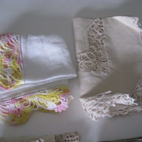 Lot of 7 Vintage Ladies Handkerchiefs Embroidered Crochet Edging Lace Silk Linen - Picture 6 of 16